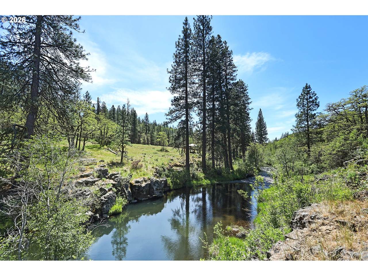 https://bt-photos.global.ssl.fastly.net/portland/1280_boomver_1_640389699-2.jpg