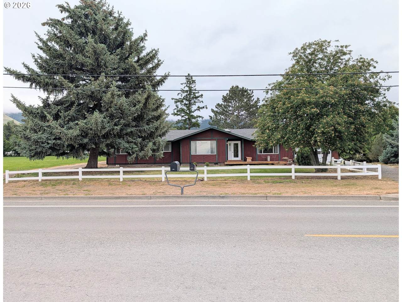 https://bt-photos.global.ssl.fastly.net/portland/1280_boomver_1_640533690-2.jpg
