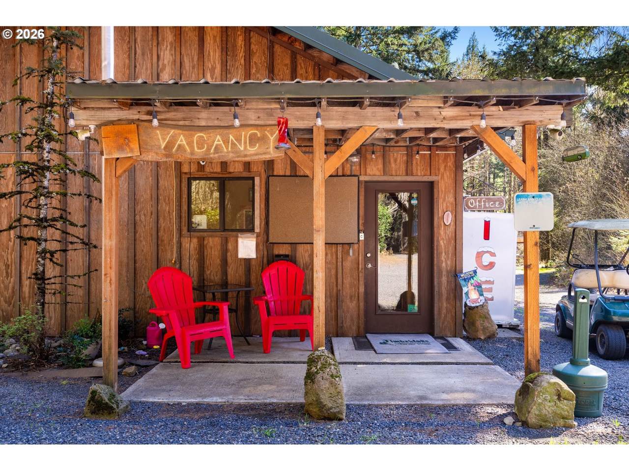 https://bt-photos.global.ssl.fastly.net/portland/1280_boomver_1_641038218-2.jpg