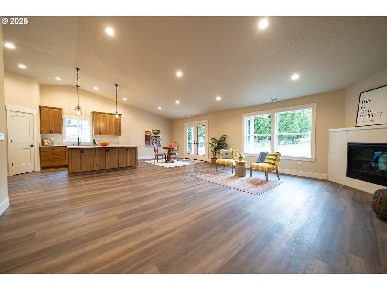 https://bt-photos.global.ssl.fastly.net/portland/1280_boomver_1_641218475-2.jpg