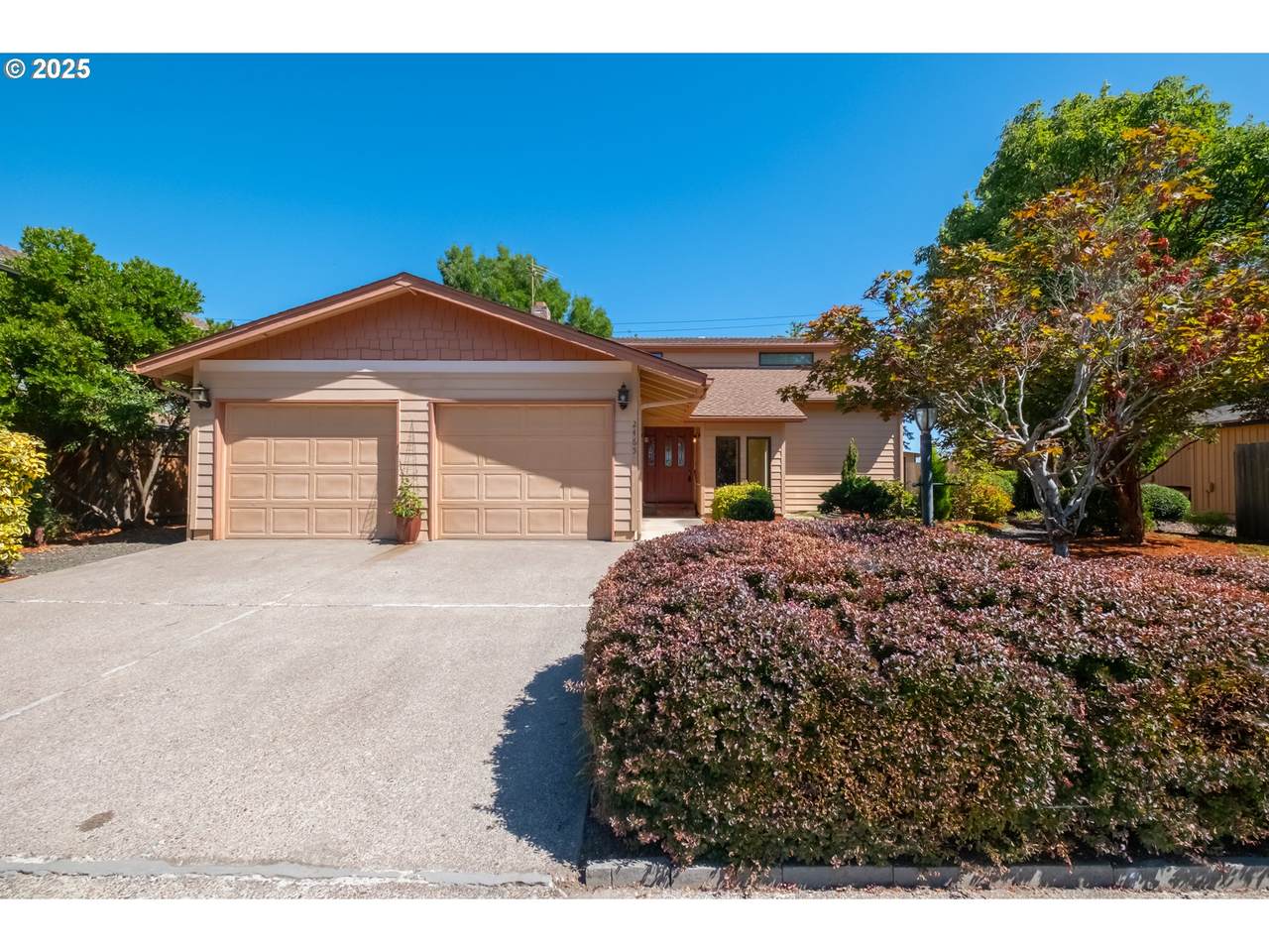 2465 40TH Ave - Photo 1