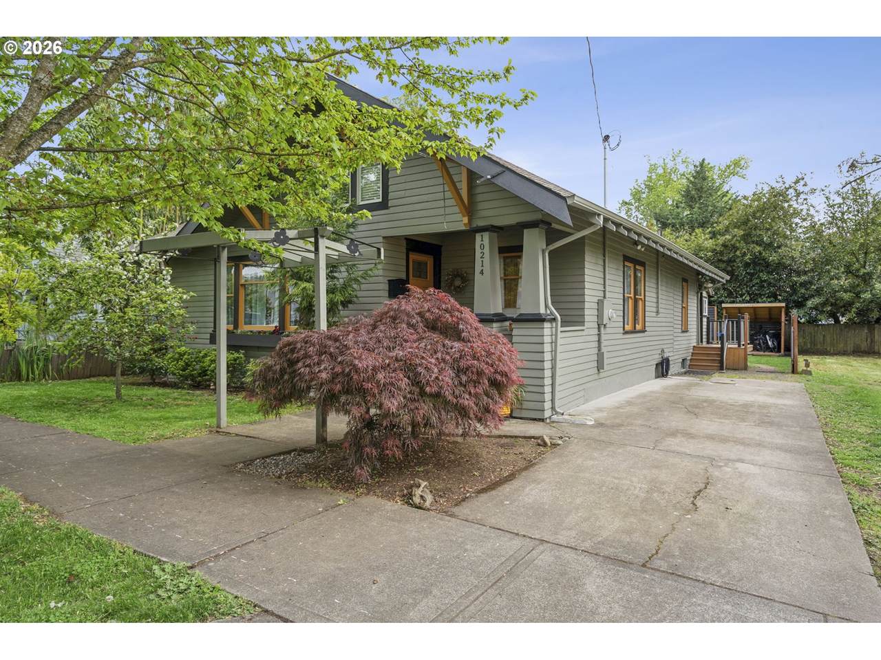 https://bt-photos.global.ssl.fastly.net/portland/1280_boomver_1_641879792-2.jpg