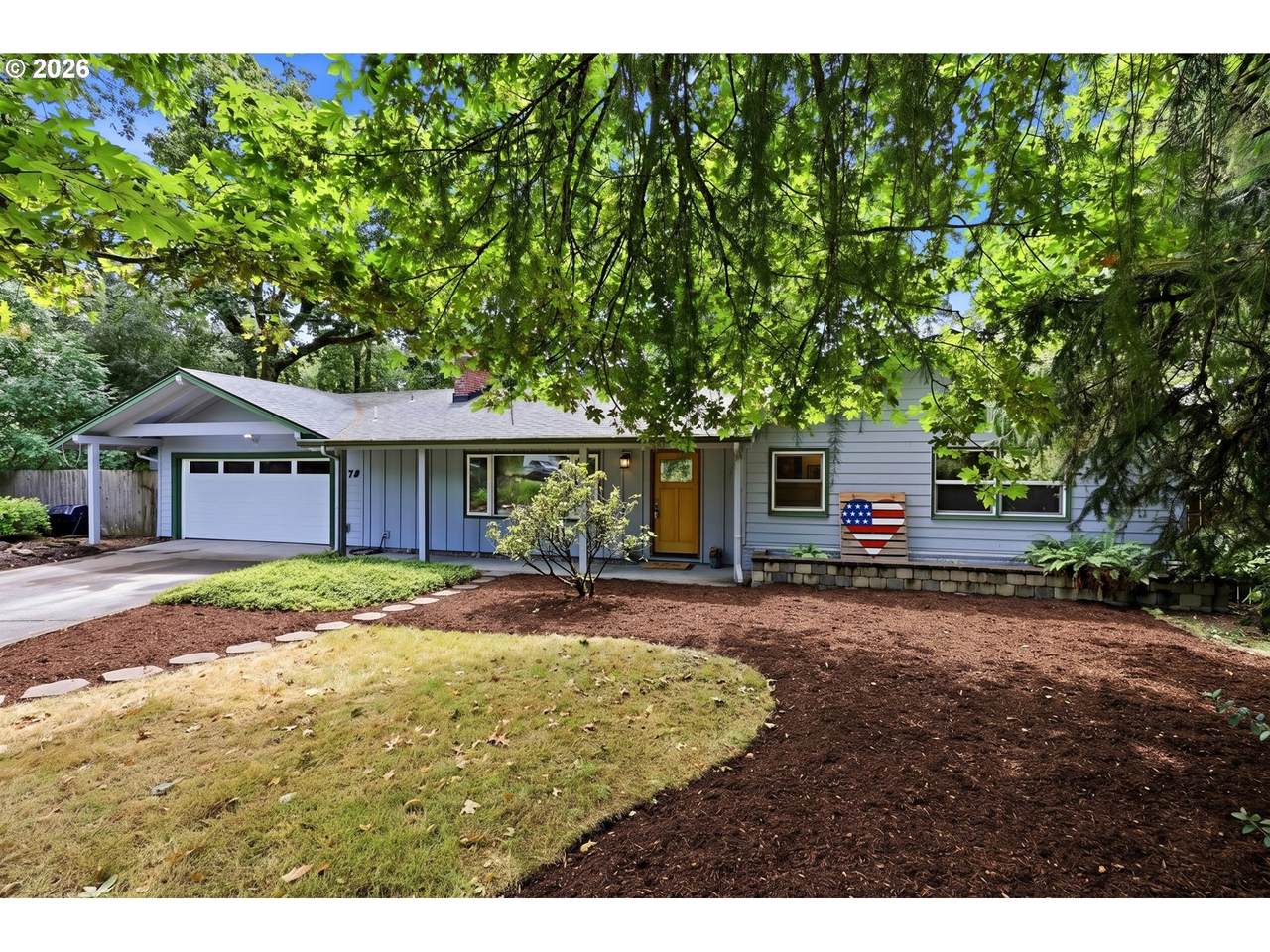 https://bt-photos.global.ssl.fastly.net/portland/1280_boomver_1_641881547-2.jpg
