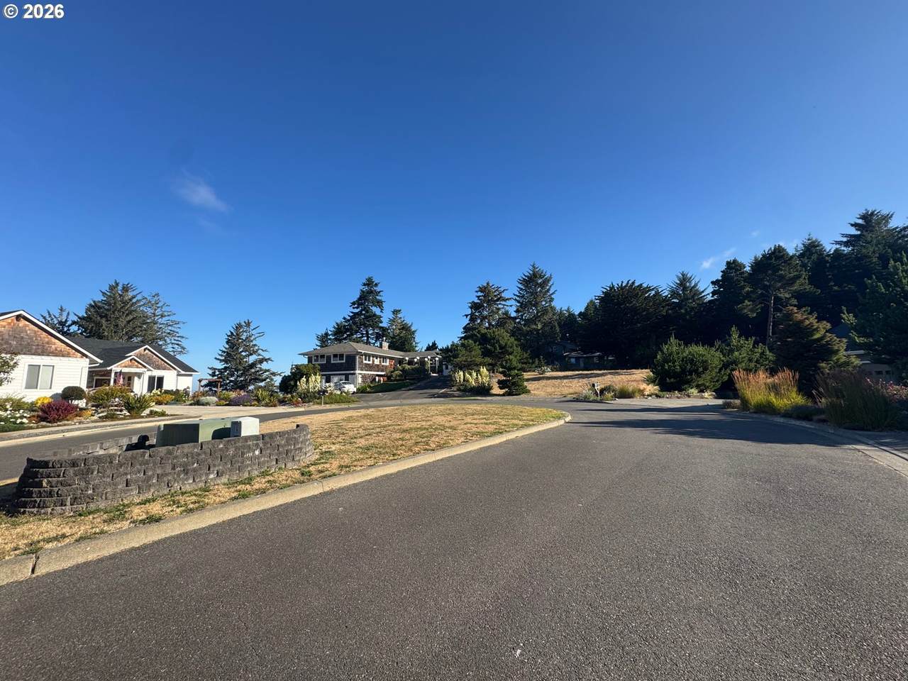 https://bt-photos.global.ssl.fastly.net/portland/1280_boomver_1_642587405-2.jpg