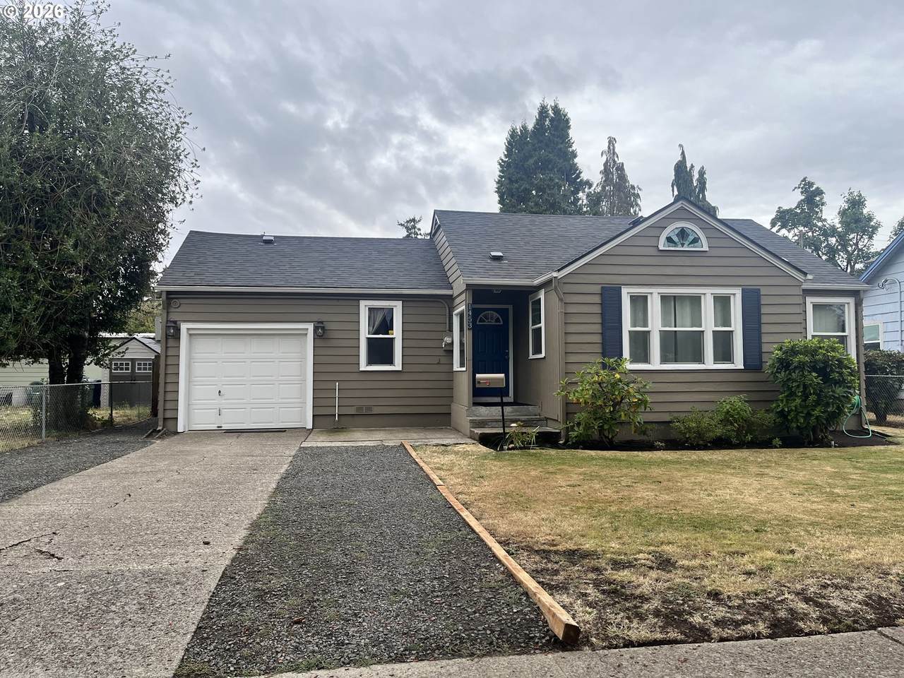 1453 C St - Photo 1