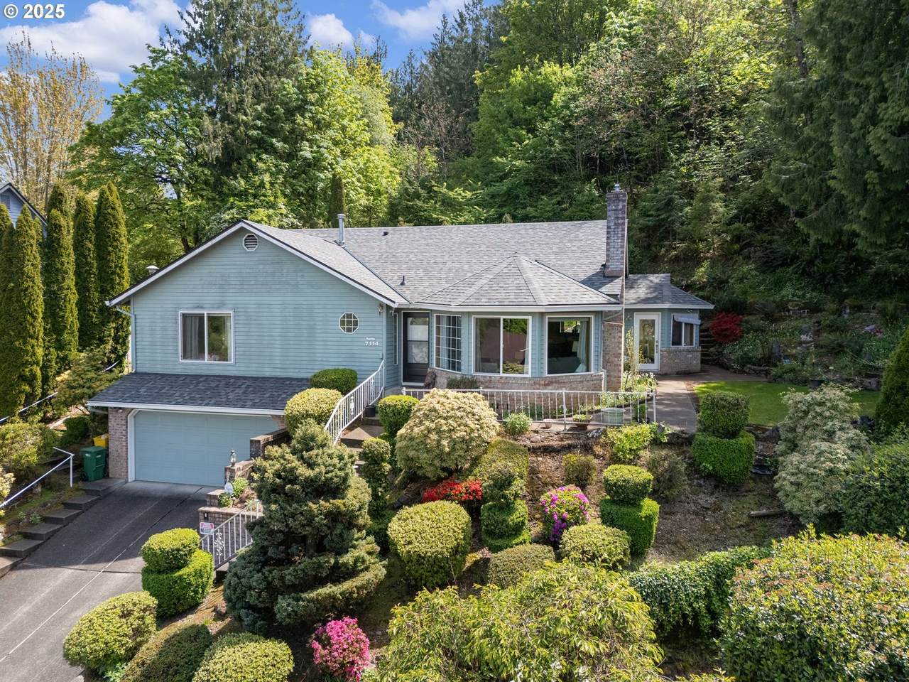 7114 116TH Ave - Photo 1