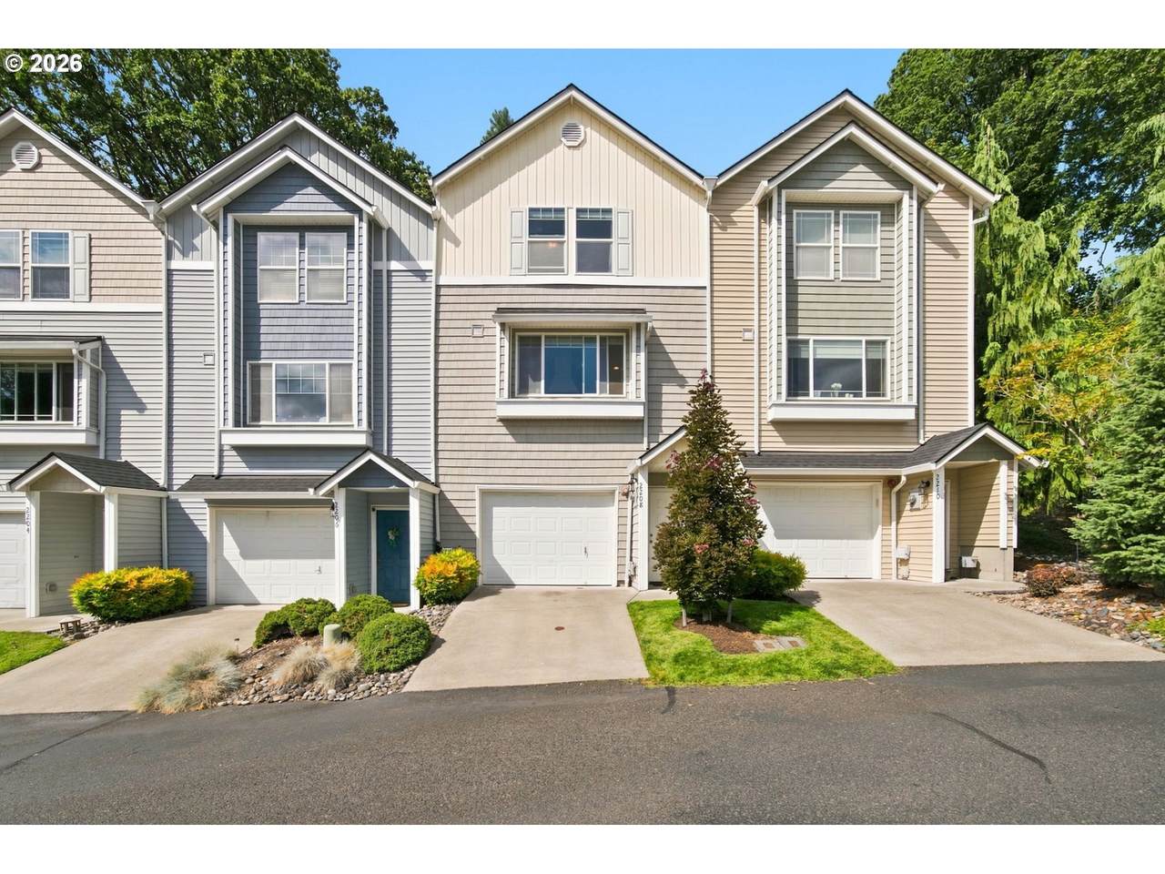 https://bt-photos.global.ssl.fastly.net/portland/1280_boomver_1_647923965-2.jpg
