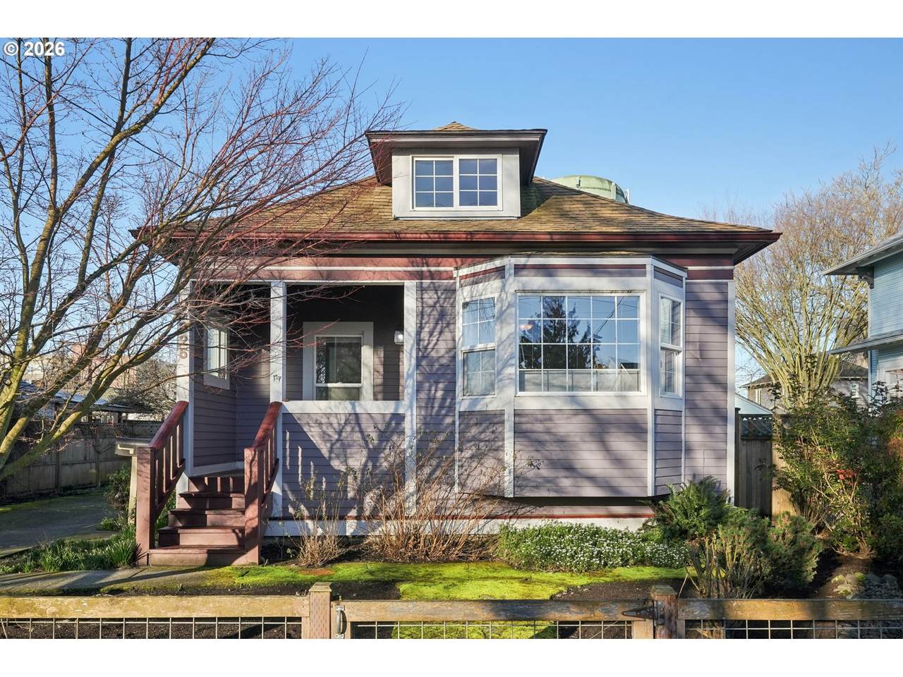 5325 Montana Ave - Photo 1