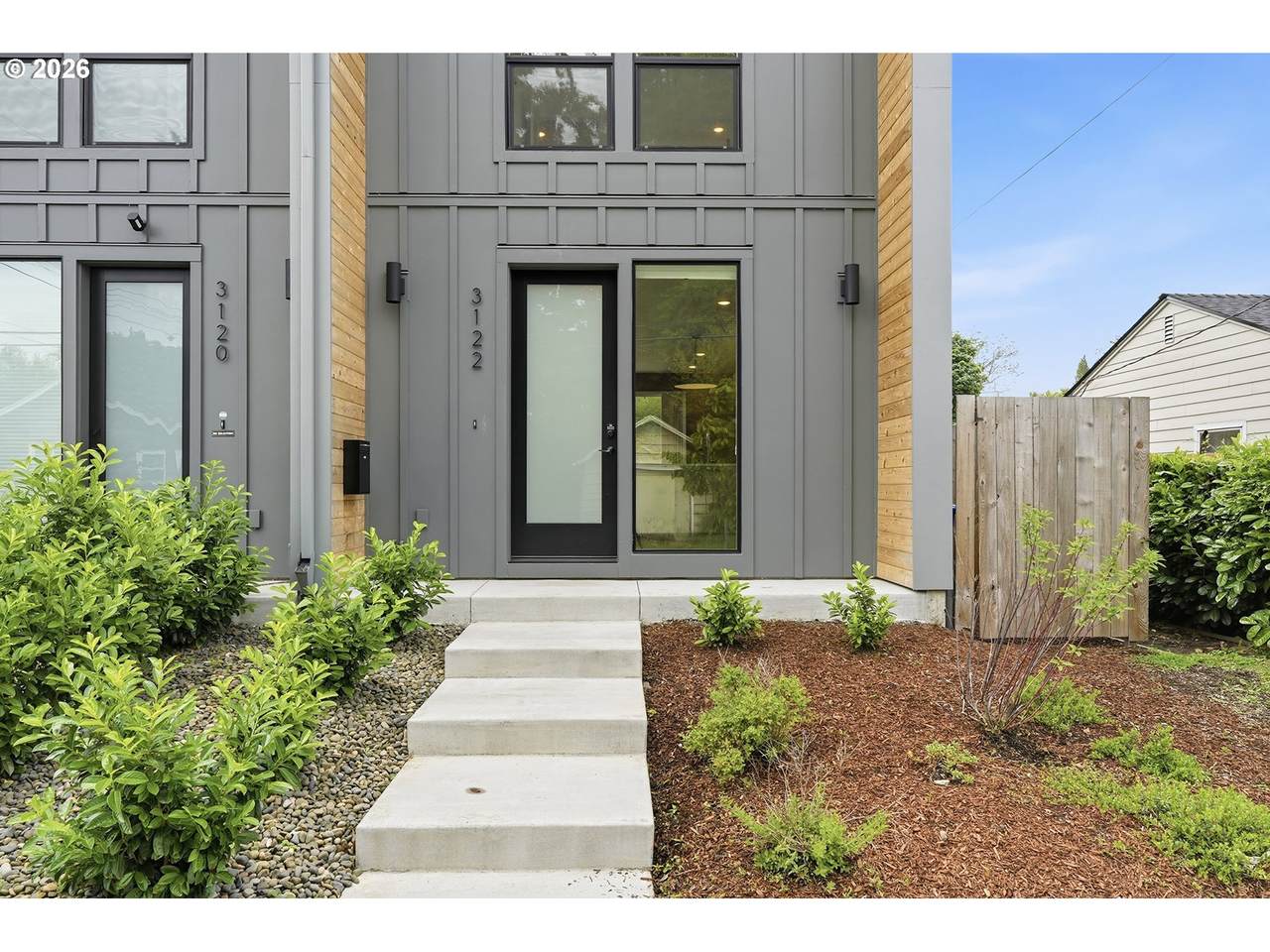 https://bt-photos.global.ssl.fastly.net/portland/1280_boomver_2_647957976-2.jpg