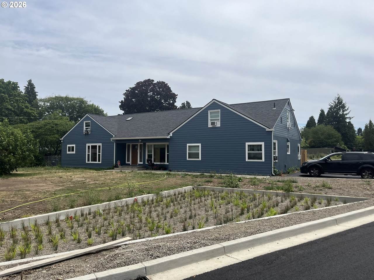 1022 Horn Ln - Photo 1