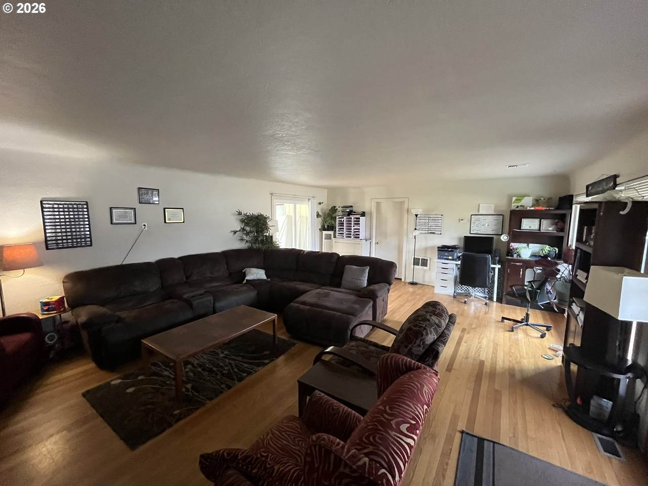 https://bt-photos.global.ssl.fastly.net/portland/1280_boomver_1_649247451-2.jpg