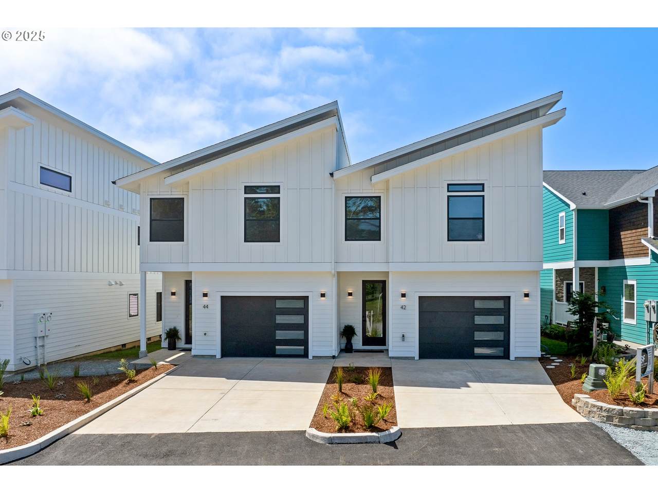 42 Washington St - Photo 1