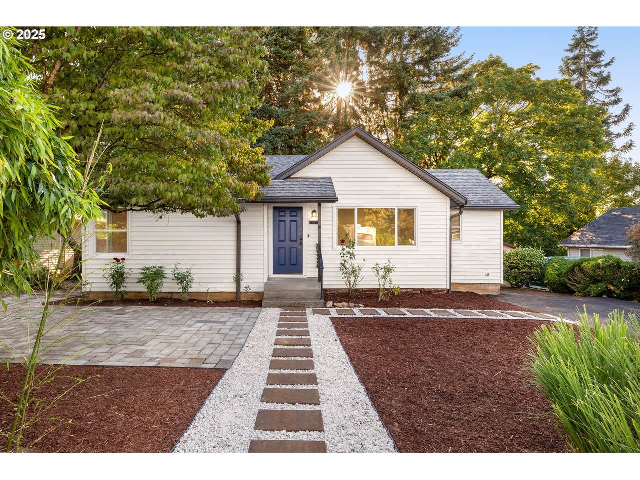3514 Z St - Photo 1