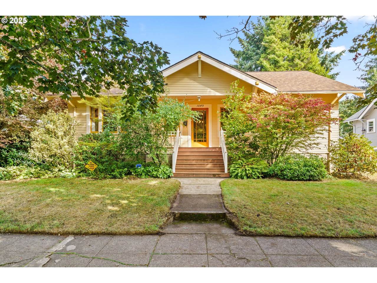 1049 Broadway - Photo 1