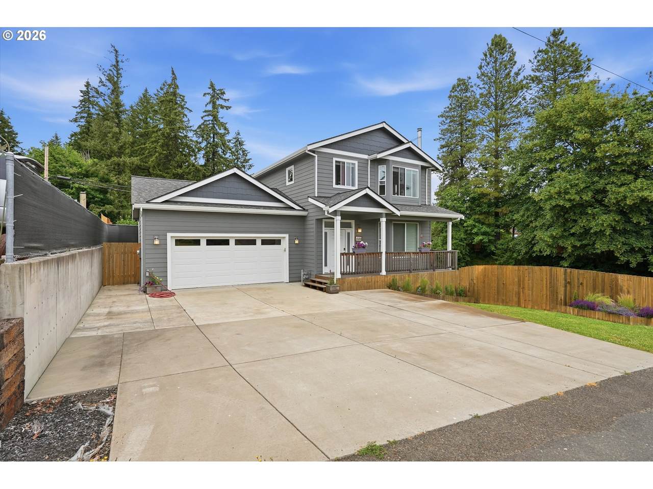 https://bt-photos.global.ssl.fastly.net/portland/1280_boomver_1_650606936-2.jpg