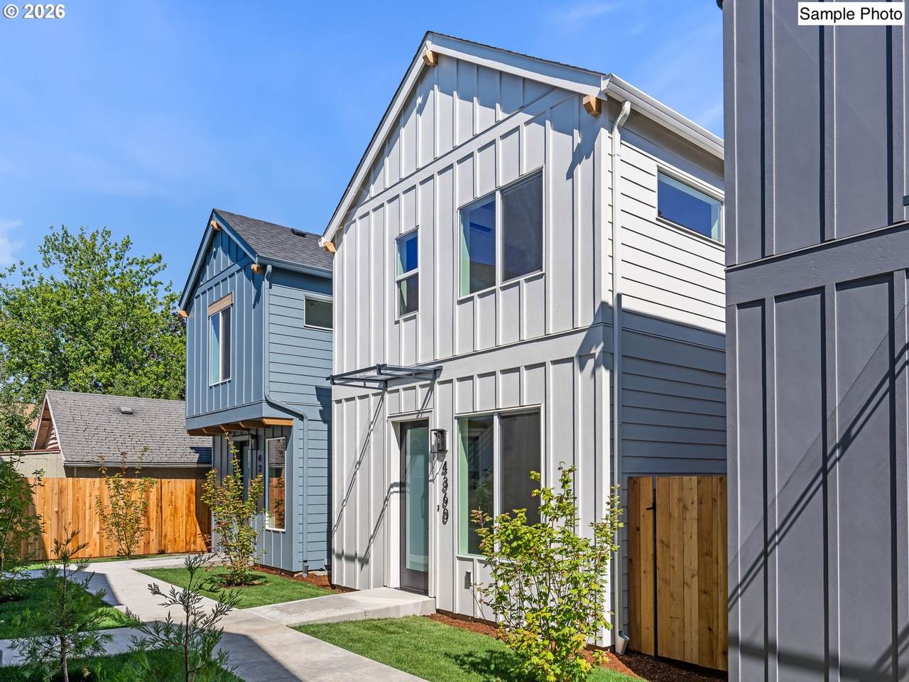 4372 Going St - Photo 1