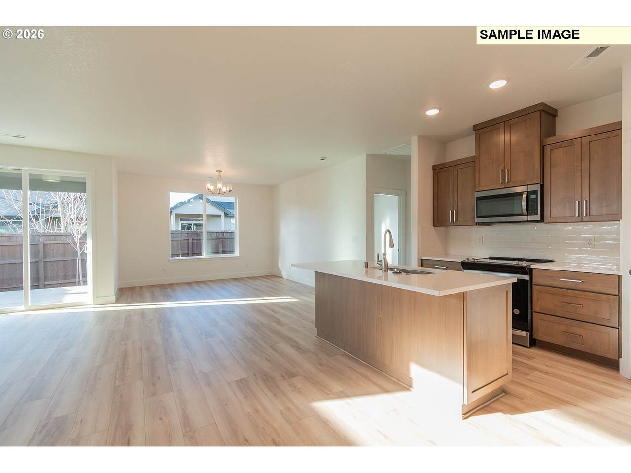 https://bt-photos.global.ssl.fastly.net/portland/1280_boomver_1_652015455-2.jpg