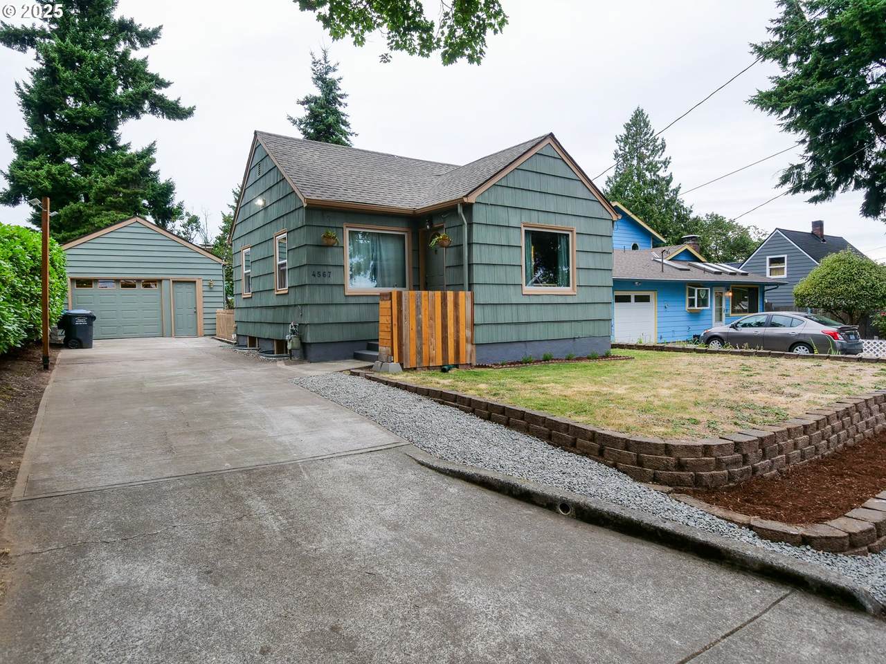 4567 97TH Ave - Photo 1