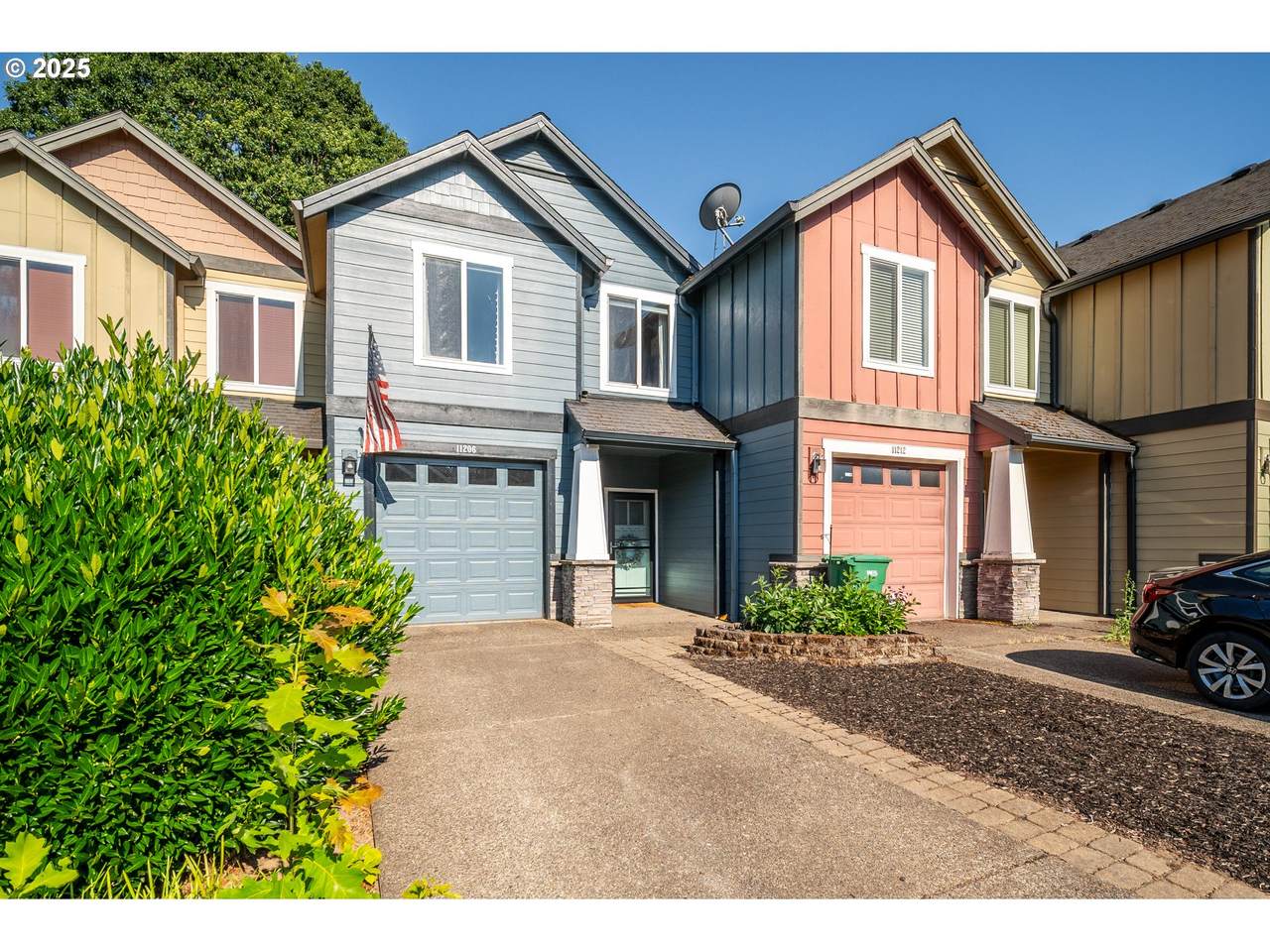 11206 Adamson Ct - Photo 1