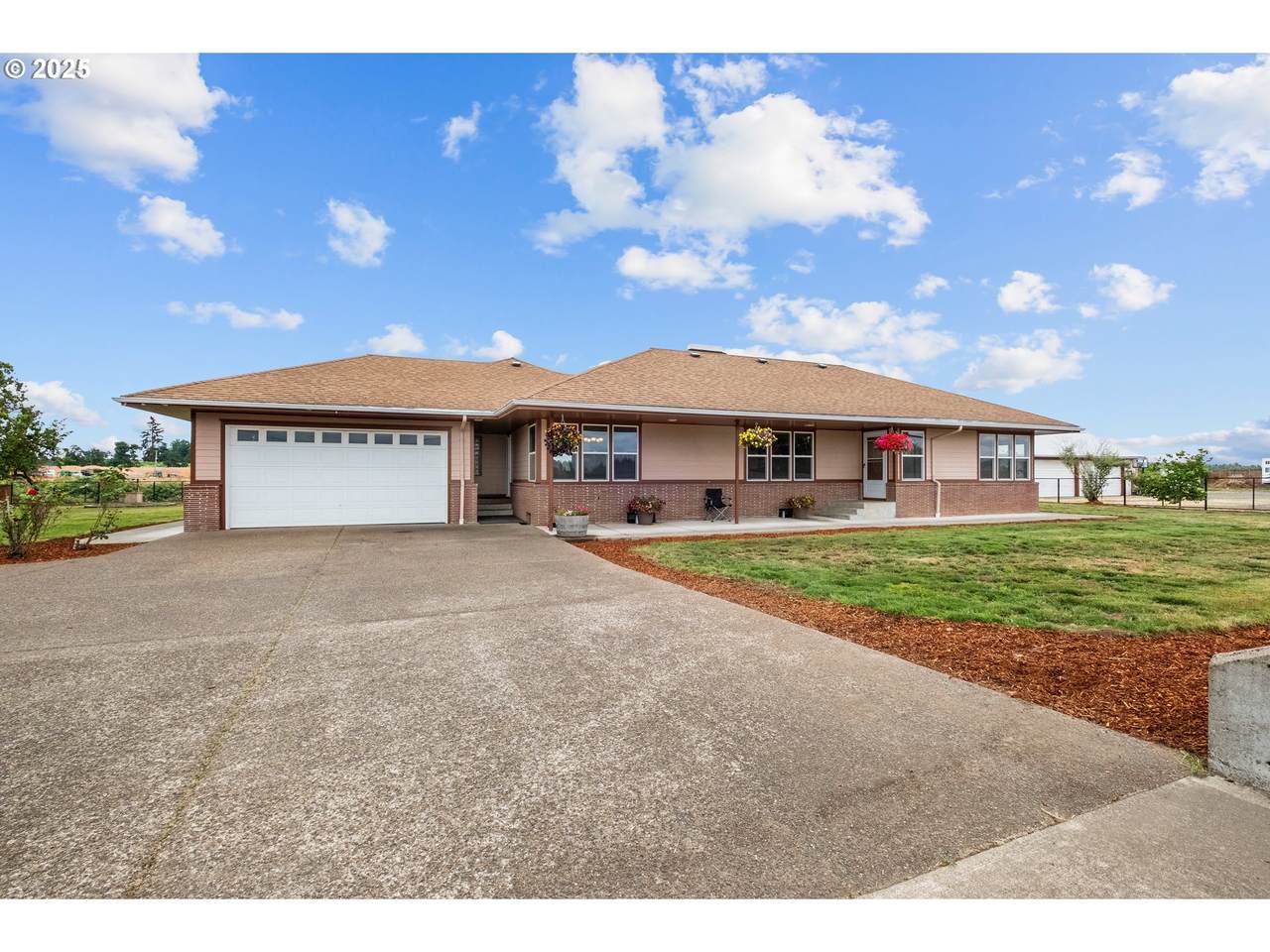 8758 Stayton Rd - Photo 1