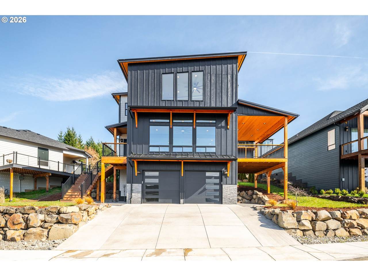 120 Victoria Cir - Photo 1