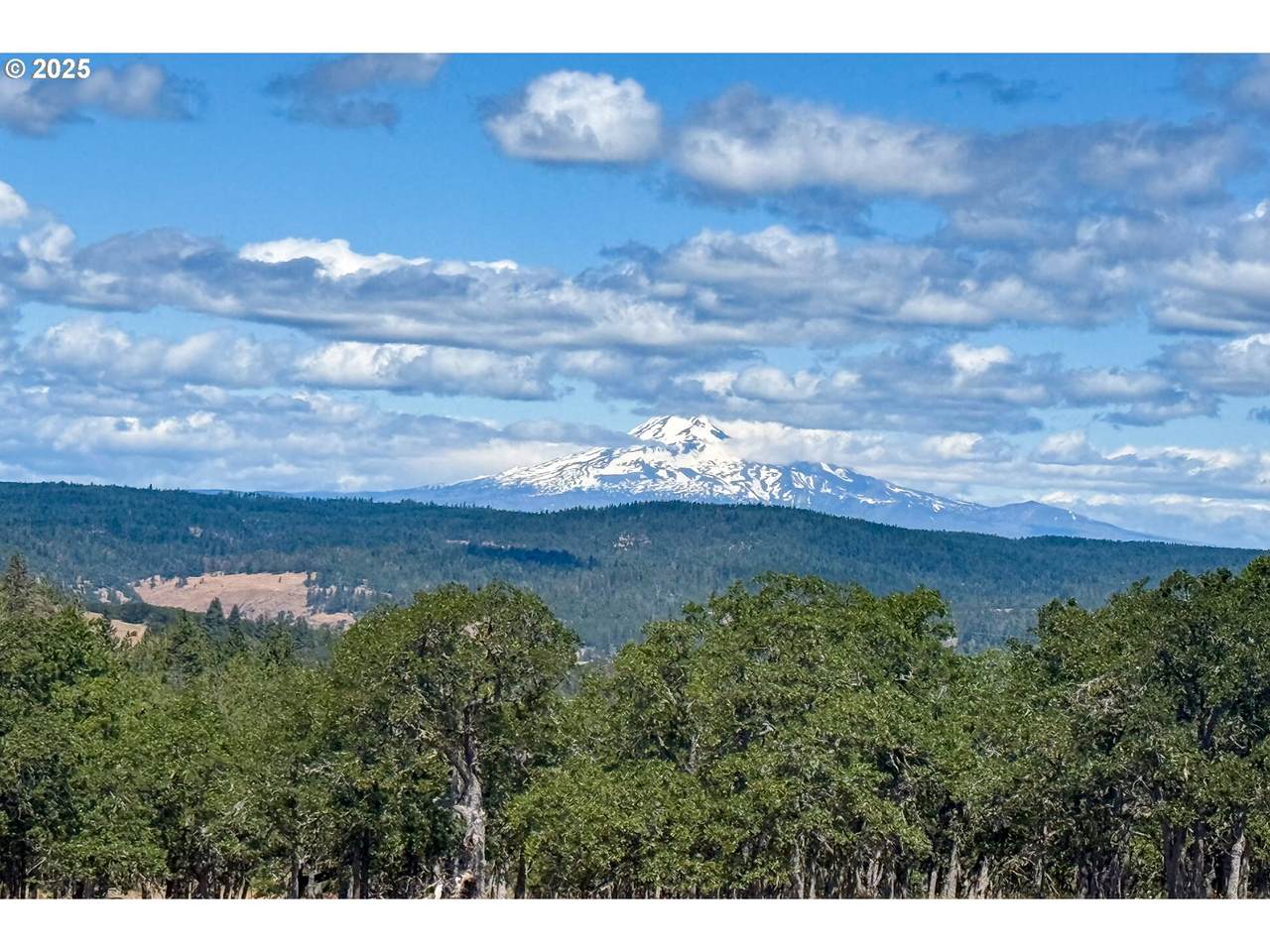  04143200000600 - Photo 1