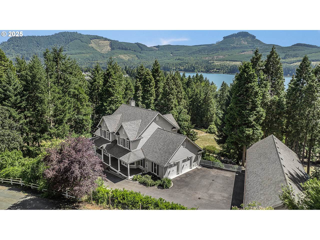 375 Marina Vista Dr - Photo 1