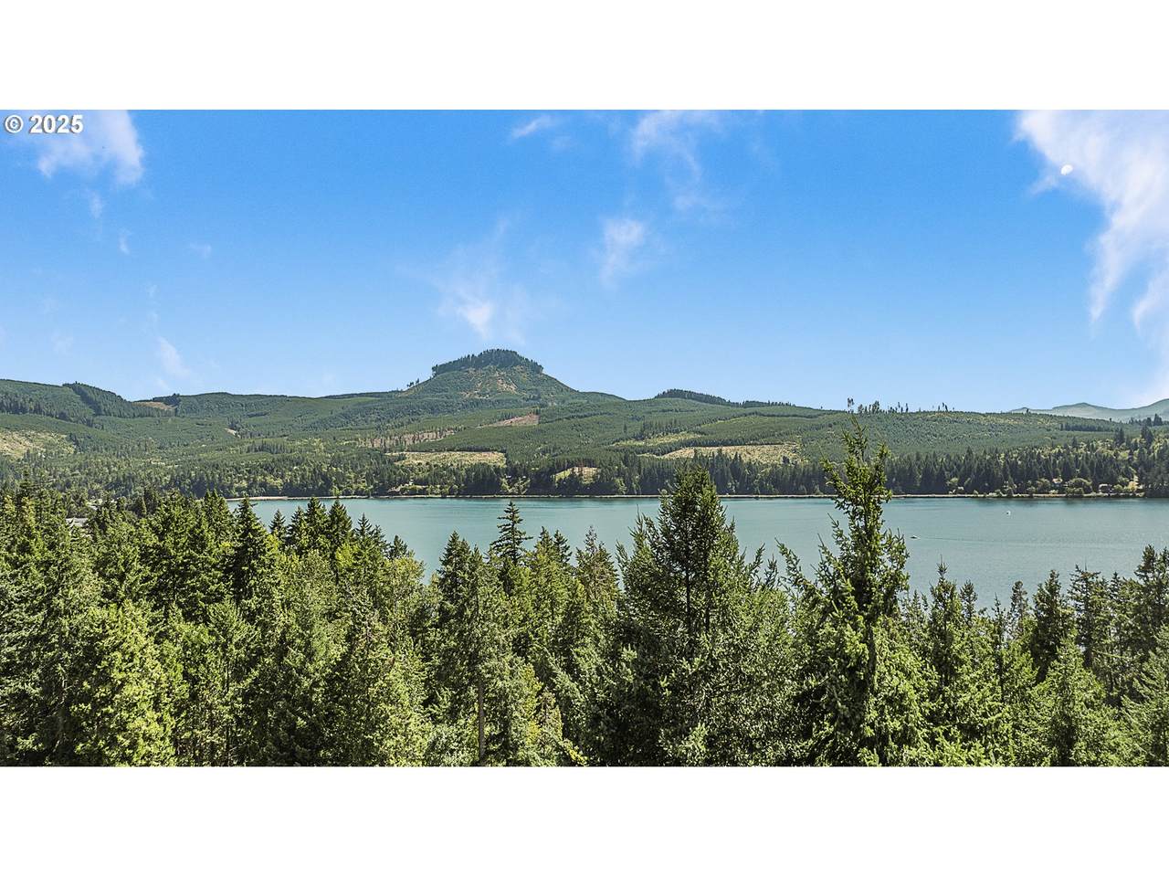 https://bt-photos.global.ssl.fastly.net/portland/1280_boomver_1_654119970-2.jpg