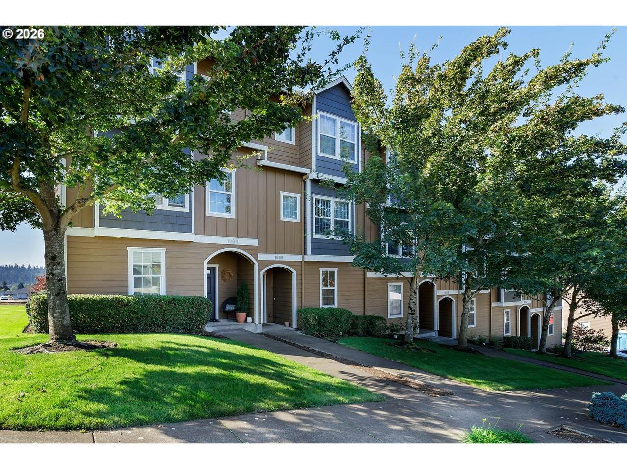 1996 Hawksview Ave - Photo 1