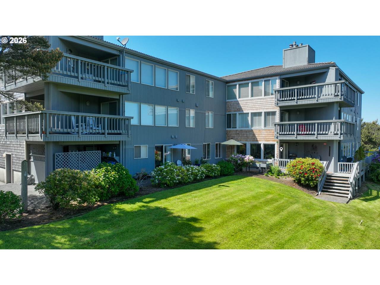 2077 Gearhart Green Dr - Photo 1