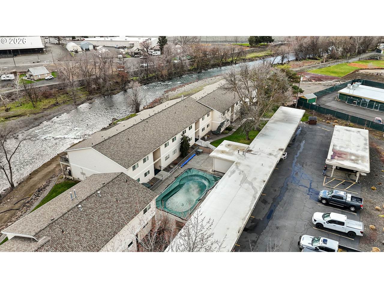 1900 Carden Ave - Photo 1
