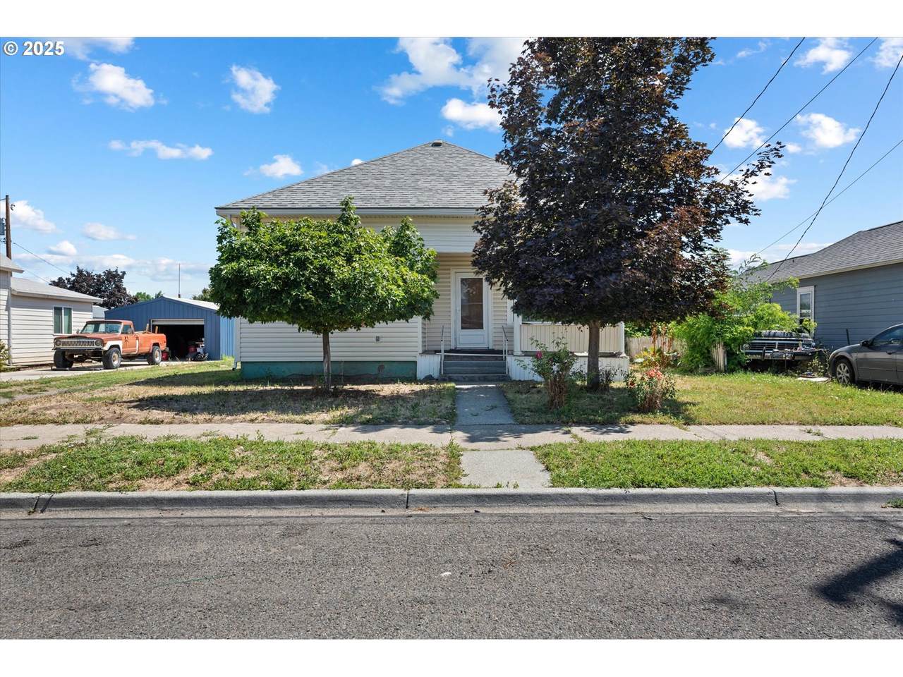 2020 Cherry St - Photo 1