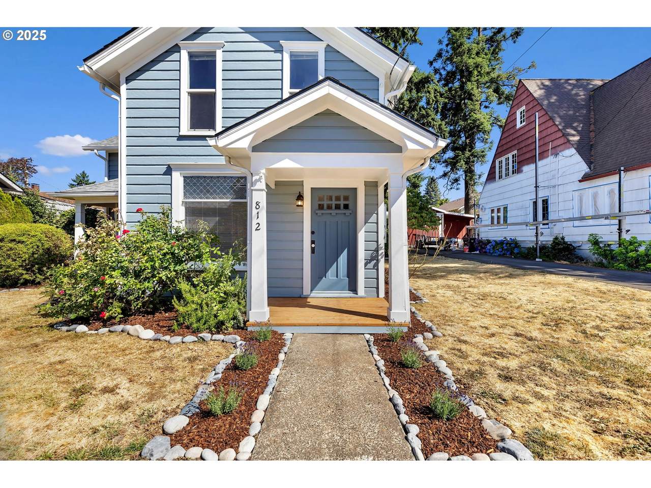 https://bt-photos.global.ssl.fastly.net/portland/1280_boomver_1_659150707-2.jpg