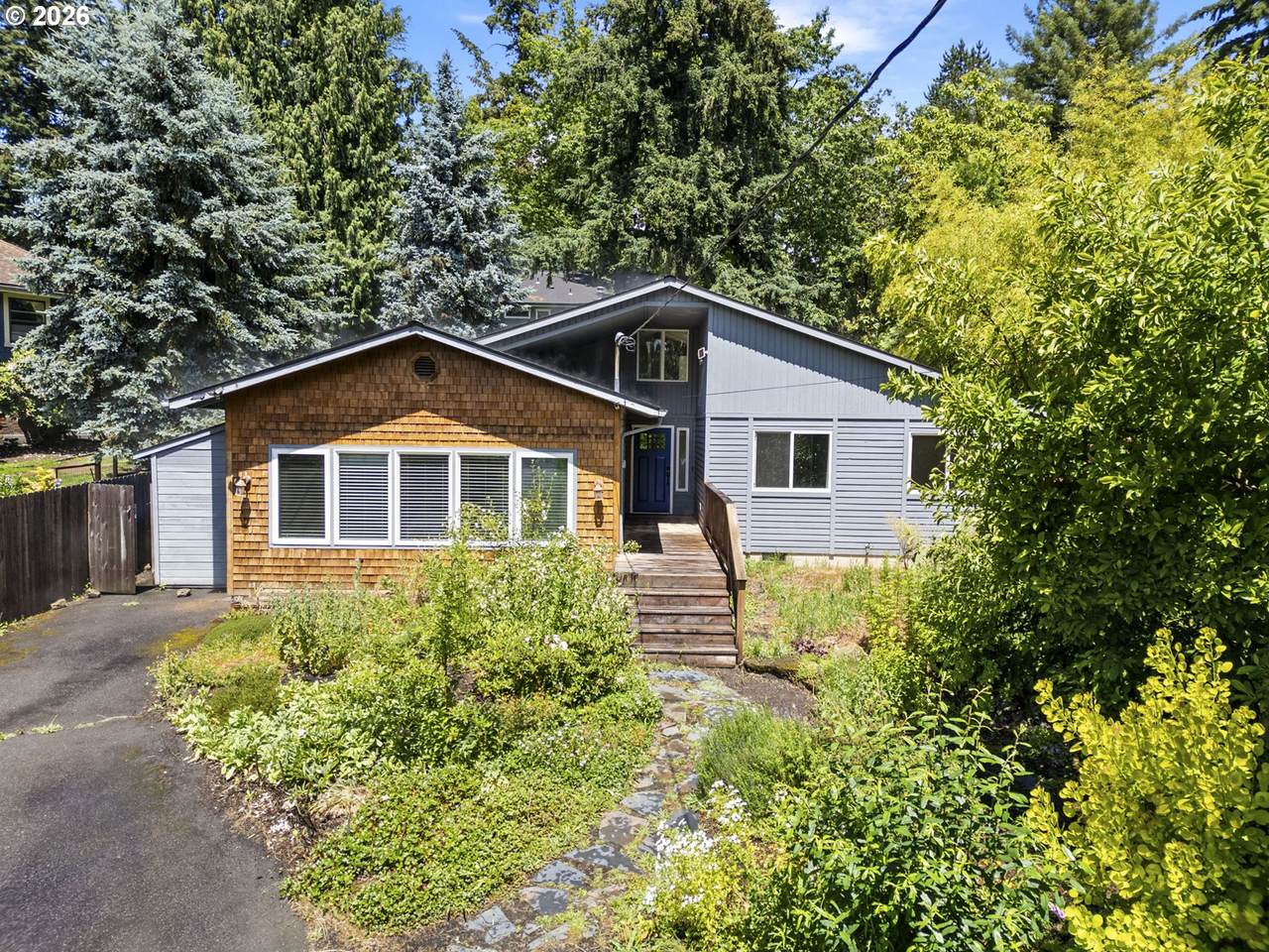 1389 Taylors Ferry Ct - Photo 1