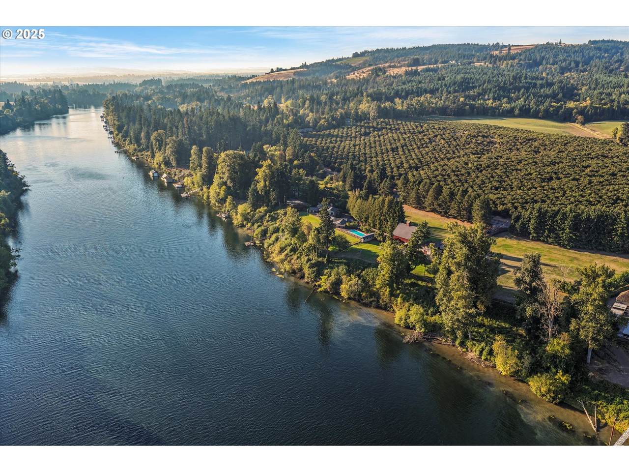 https://bt-photos.global.ssl.fastly.net/portland/1280_boomver_1_659840450-2.jpg