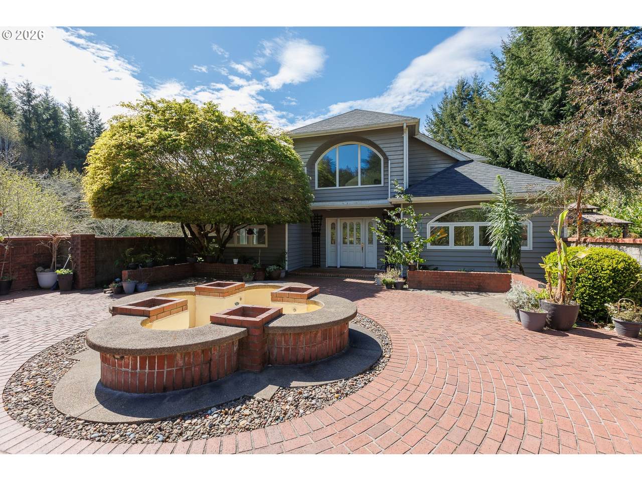 https://bt-photos.global.ssl.fastly.net/portland/1280_boomver_1_660962187-2.jpg