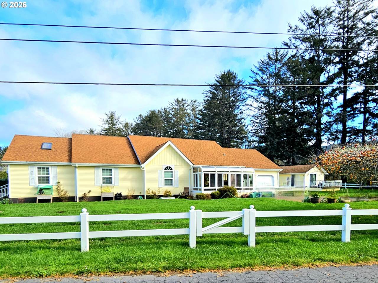 https://bt-photos.global.ssl.fastly.net/portland/1280_boomver_1_661255823-2.jpg