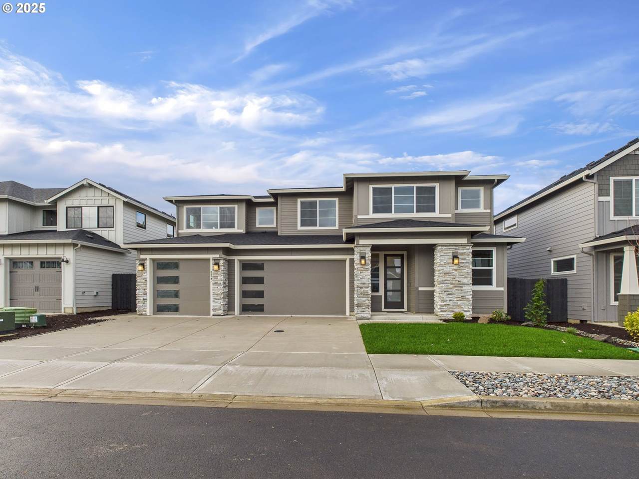 1125 44TH Pl - Photo 1