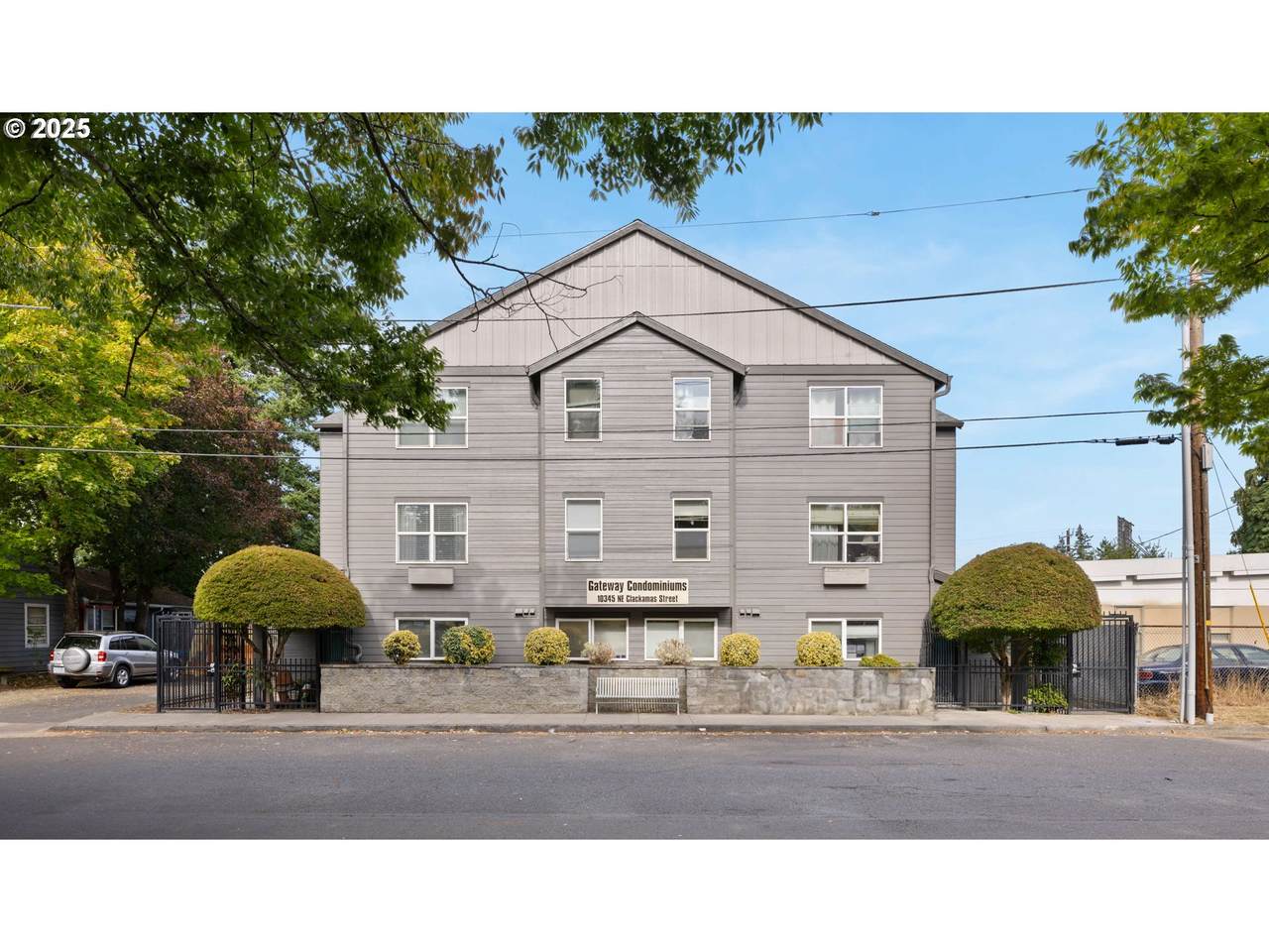 10345 Clackamas St - Photo 1