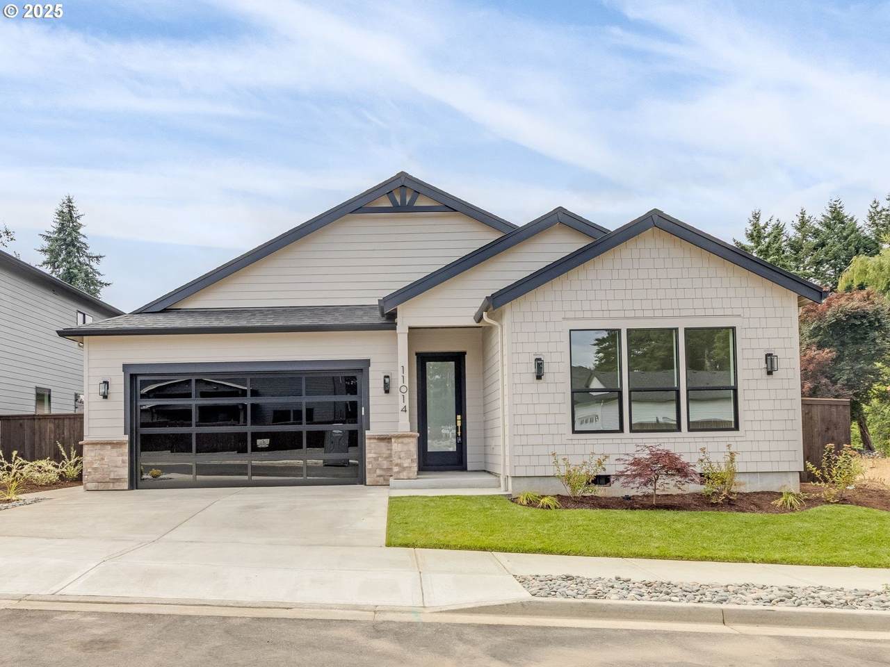 11014 54TH Ave - Photo 1