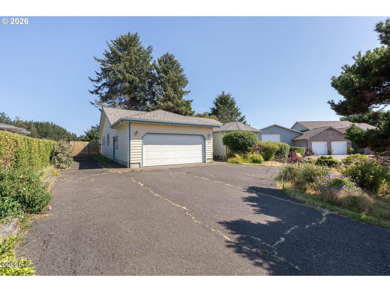 https://bt-photos.global.ssl.fastly.net/portland/1280_boomver_1_662418466-2.jpg