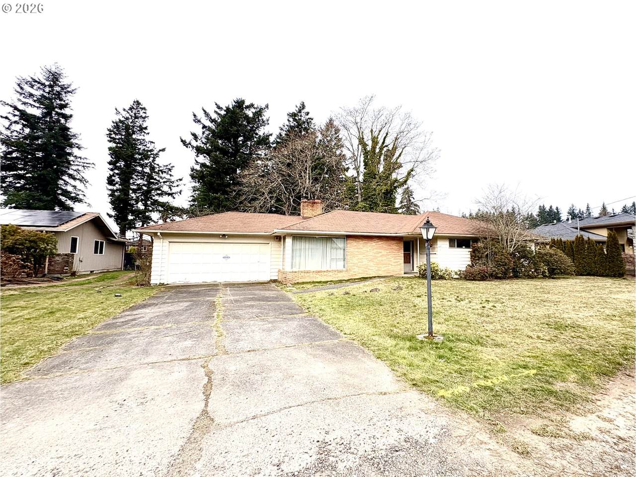 337 139TH Ave - Photo 1