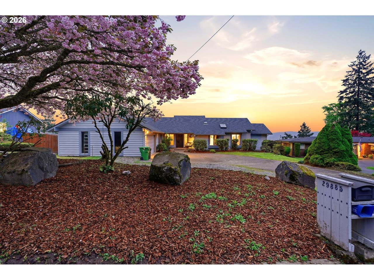 29885 Riverview Dr - Photo 1