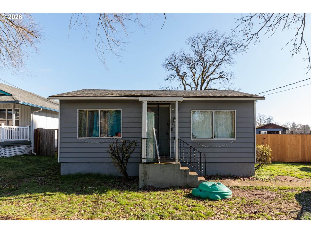 474 6th St - Photo 1