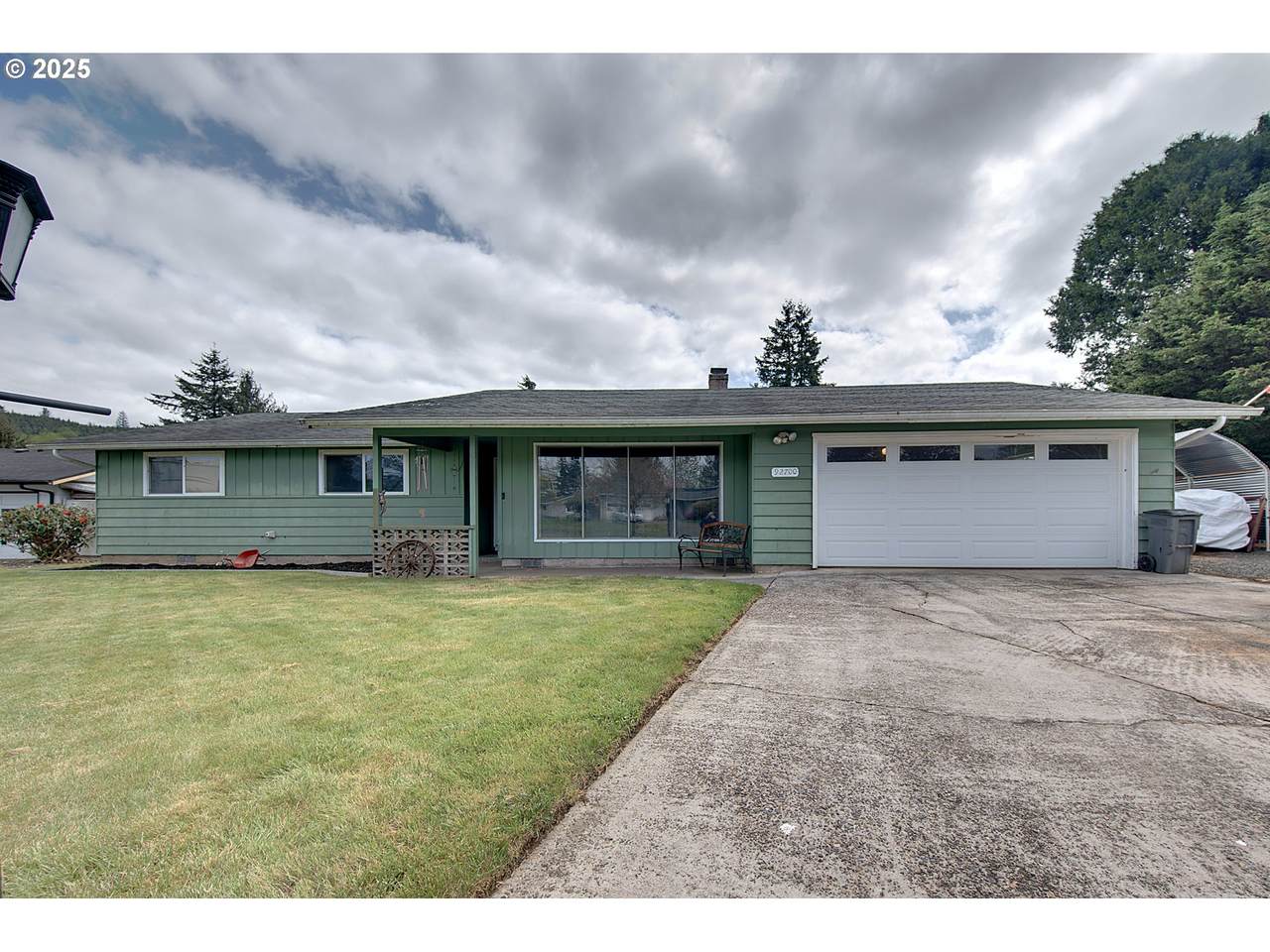 92700 Holly Ln - Photo 1