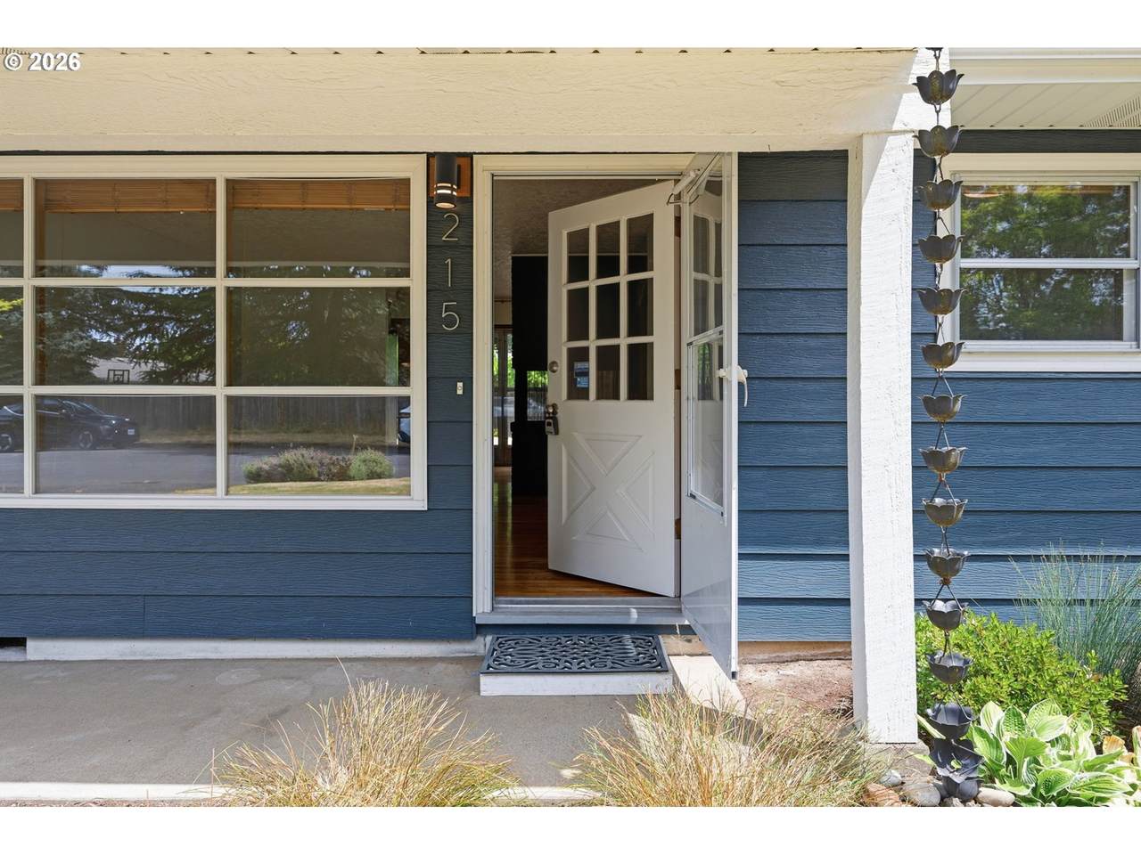 https://bt-photos.global.ssl.fastly.net/portland/1280_boomver_1_664106269-2.jpg