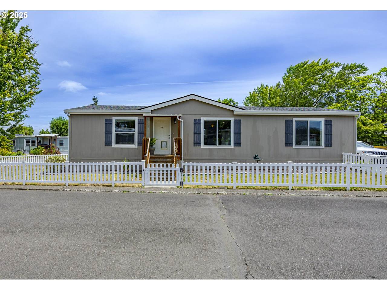 1415 Bertelsen Rd - Photo 1