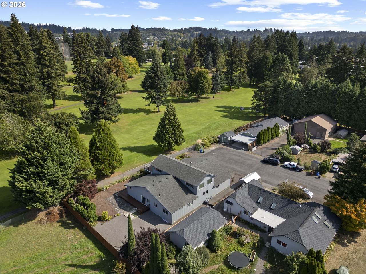 https://bt-photos.global.ssl.fastly.net/portland/1280_boomver_1_665418148-2.jpg