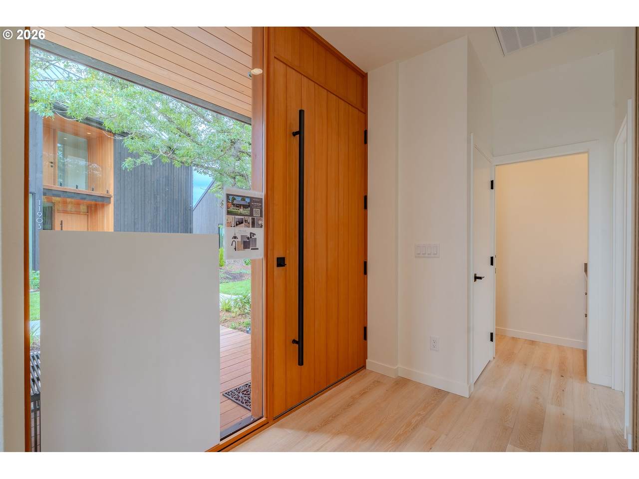 https://bt-photos.global.ssl.fastly.net/portland/1280_boomver_1_667374870-2.jpg