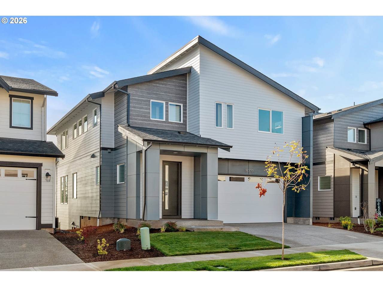 15777 Vanderwood Ave - Photo 1